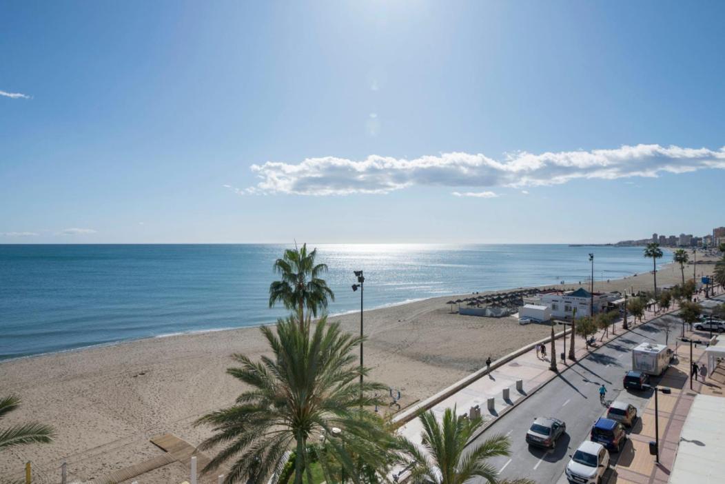 푸엔히롤라 Family Aguamarina Front The Sea Free Parking 아파트 외부 사진