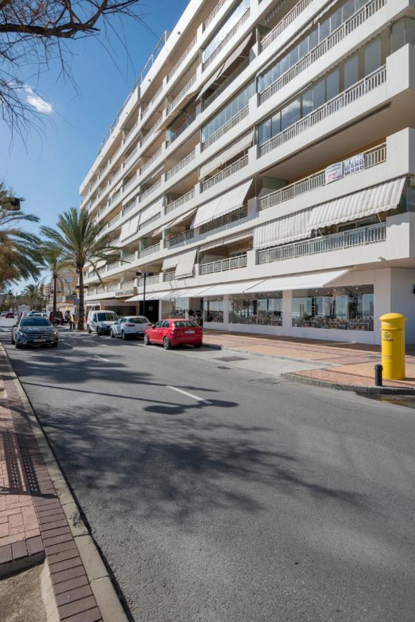 푸엔히롤라 Family Aguamarina Front The Sea Free Parking 아파트 외부 사진